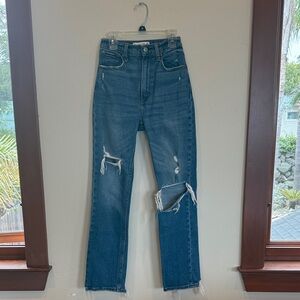 Abercrombie & Fitch The Ankle Straight Ultra High Rise Size 23/000L